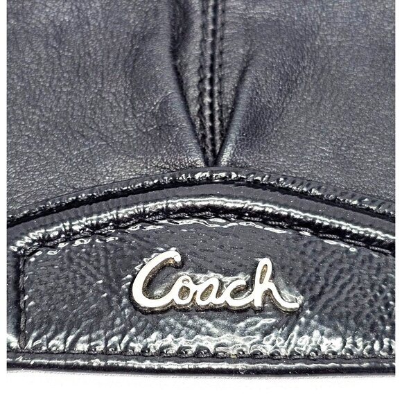 Coach Women's Black Leather Ashley Evening Credit Card Wallet Wristlet M 2070 - Picture 14 of 15